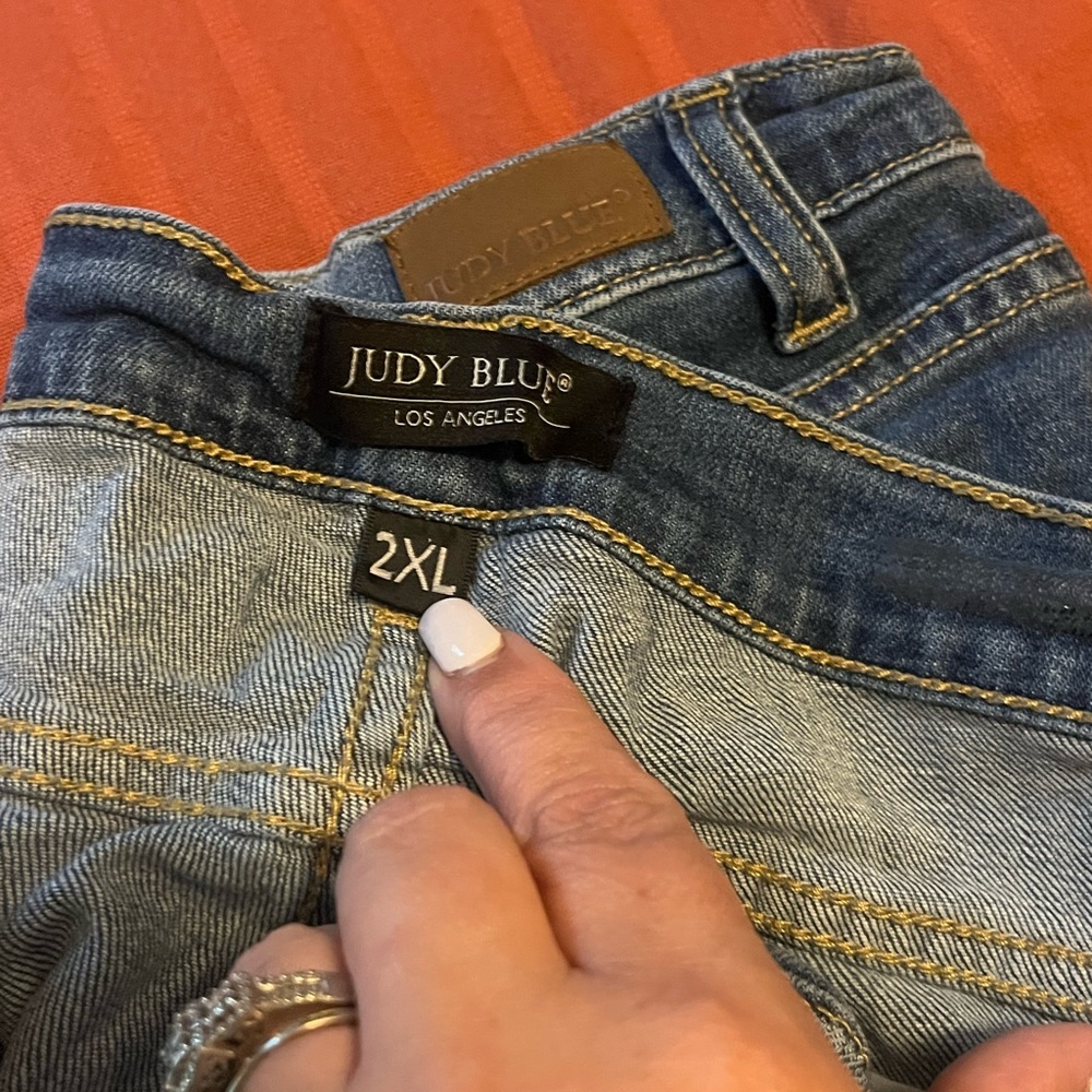 Just Blue Distressed Jean